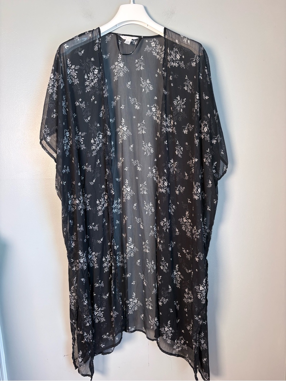 LC Lauren Conrad Womens OS Black Floral Sheer Chiffon Kimono Cardigan Cover Up